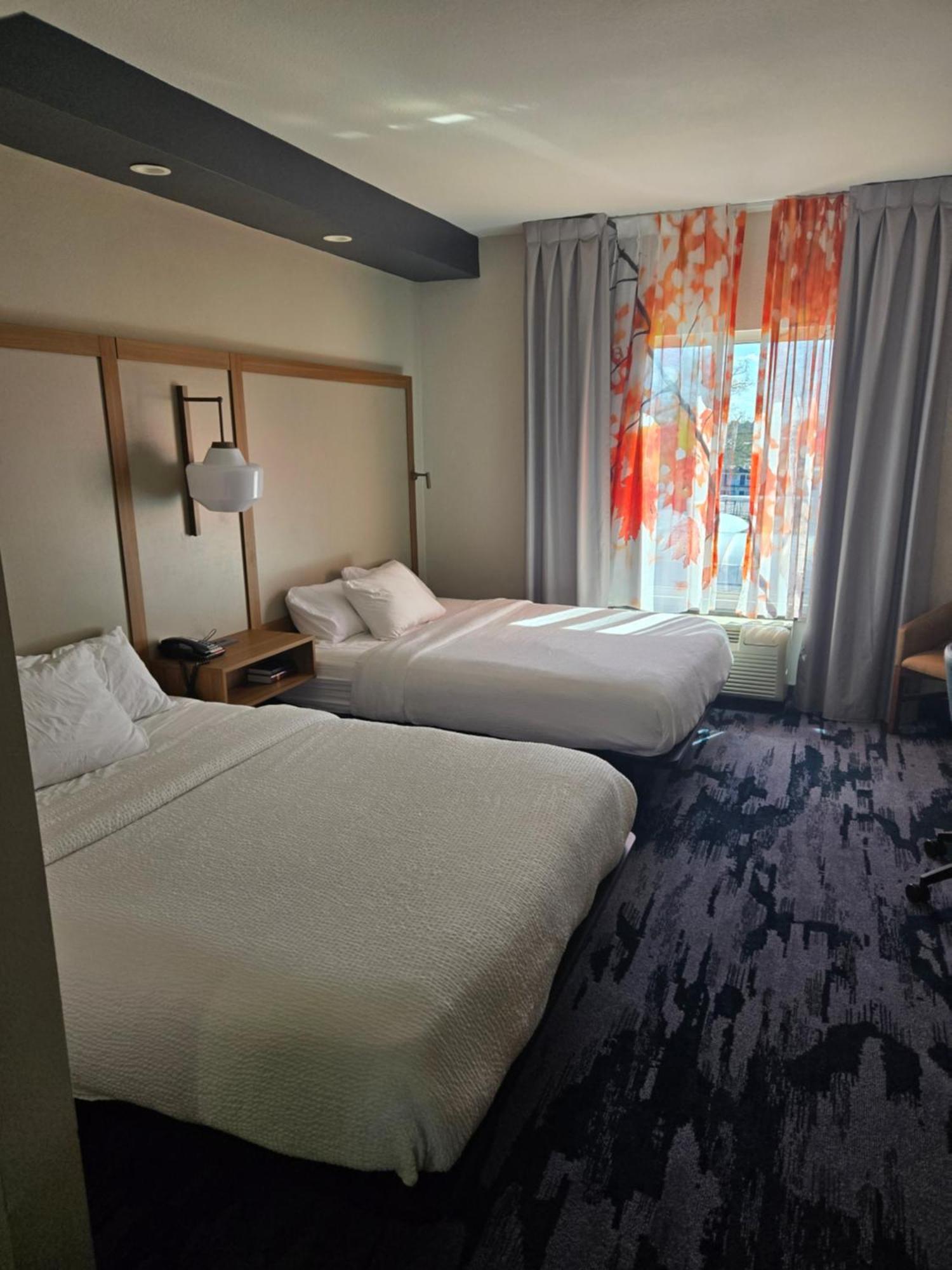 Fairfield Inn And Suites Кливленд Экстерьер фото